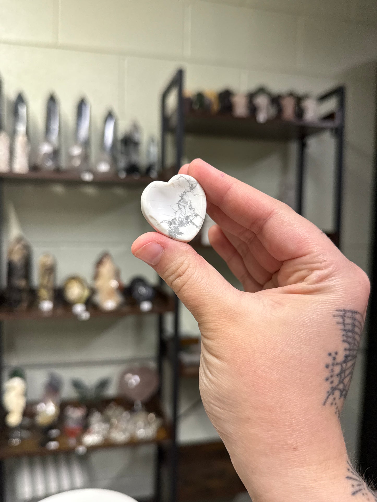 Howlite Mini Heart Bowl