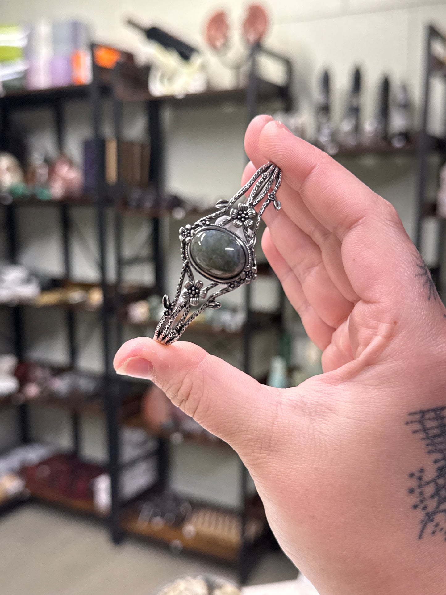 Custom Listing for Nenaeshikon