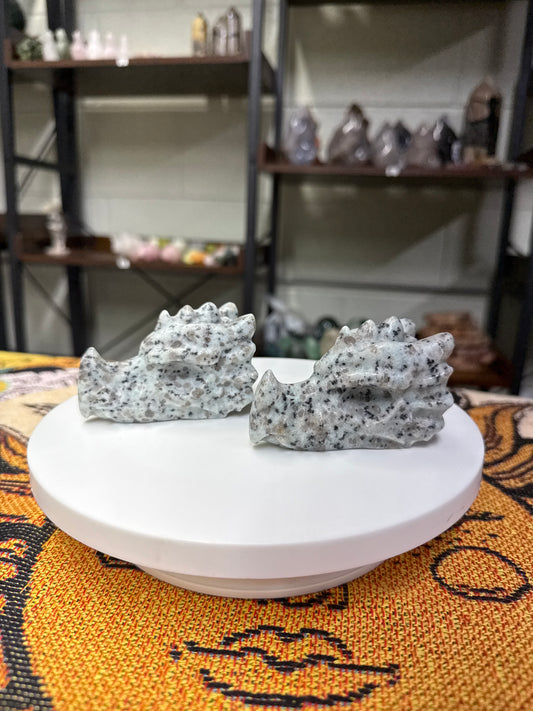 Kiwi Jasper Dragon Skull