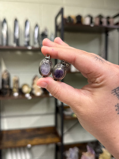 Poison Pendants