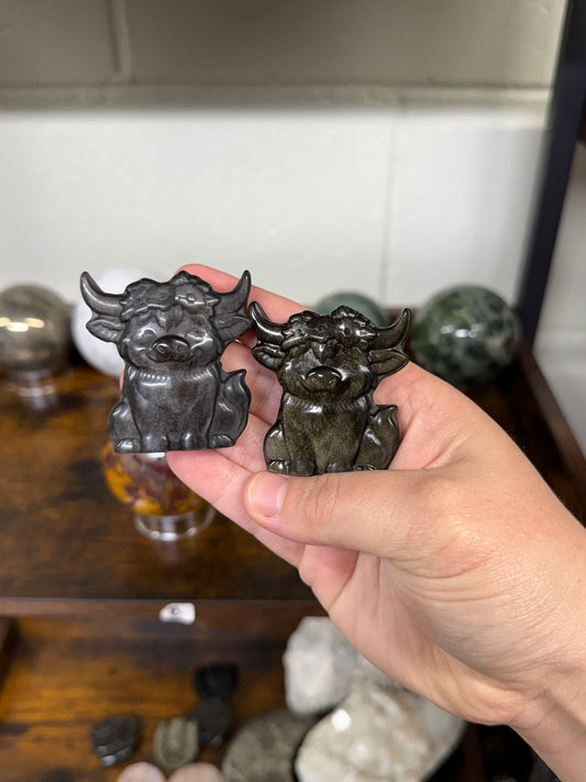 Obsidian Flower Crown Cows