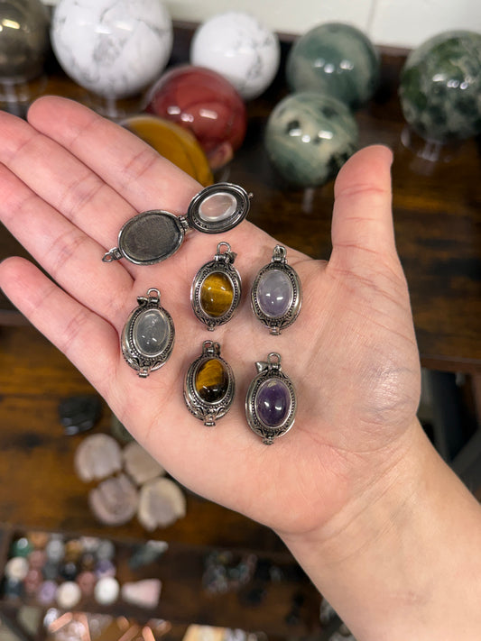 Poison Pendants